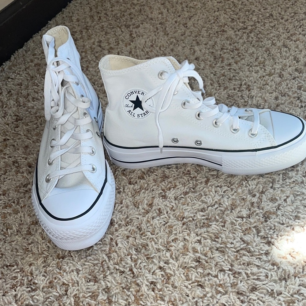 Platform converse